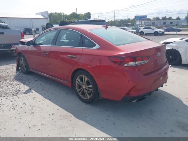 Photo 2 VIN: 5NPE34AF0KH738863 - HYUNDAI SONATA 