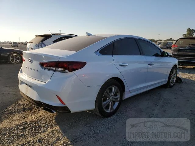 Photo 2 VIN: 5NPE34AF0KH776447 - HYUNDAI SONATA 