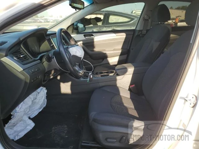 Photo 6 VIN: 5NPE34AF0KH776447 - HYUNDAI SONATA 