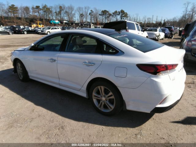 Photo 2 VIN: 5NPE34AF0KH795953 - HYUNDAI SONATA 