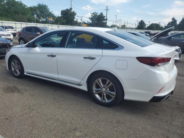 Photo 1 VIN: 5NPE34AF0KH797282 - HYUNDAI SONATA LIM 