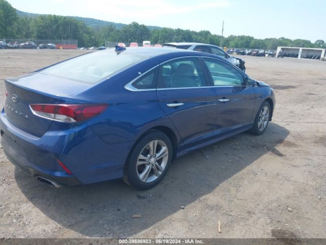 Photo 3 VIN: 5NPE34AF0KH818759 - HYUNDAI SONATA 