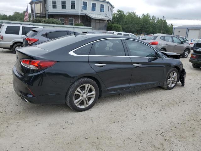 Photo 2 VIN: 5NPE34AF0KH821502 - HYUNDAI SONATA LIM 