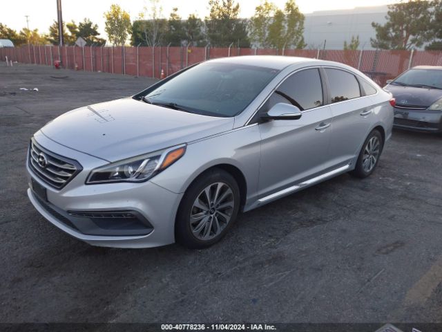 Photo 1 VIN: 5NPE34AF1FH027677 - HYUNDAI SONATA 