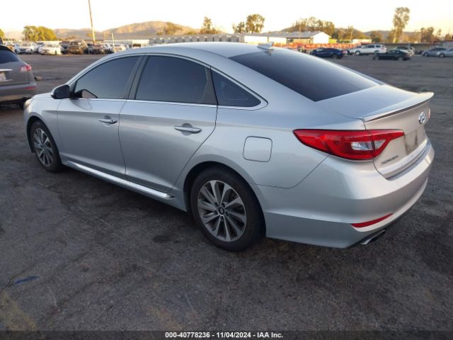 Photo 2 VIN: 5NPE34AF1FH027677 - HYUNDAI SONATA 