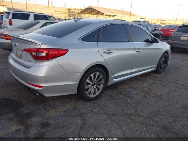 Photo 3 VIN: 5NPE34AF1FH027677 - HYUNDAI SONATA 