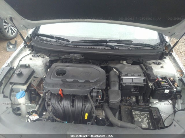 Photo 9 VIN: 5NPE34AF1FH051686 - HYUNDAI SONATA 