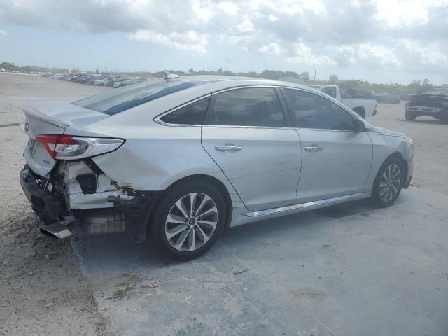 Photo 2 VIN: 5NPE34AF1FH069637 - HYUNDAI SONATA 