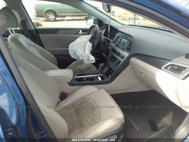 Photo 4 VIN: 5NPE34AF1FH070965 - HYUNDAI SONATA 