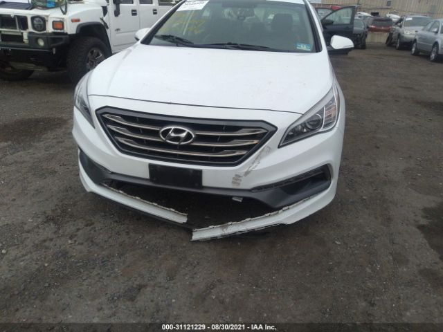 Photo 5 VIN: 5NPE34AF1FH078094 - HYUNDAI SONATA 