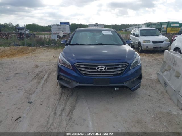 Photo 5 VIN: 5NPE34AF1FH246509 - HYUNDAI SONATA 