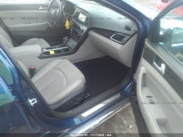 Photo 4 VIN: 5NPE34AF1FH253976 - HYUNDAI SONATA 