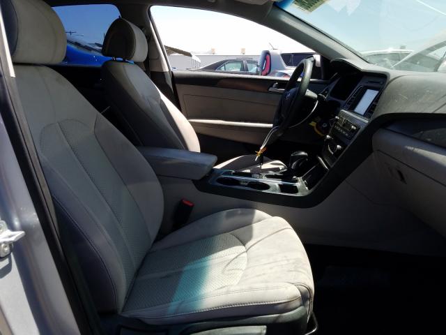 Photo 4 VIN: 5NPE34AF1GH317001 - HYUNDAI SONATA SPO 