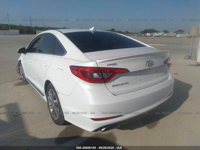 Photo 2 VIN: 5NPE34AF1GH326362 - HYUNDAI SONATA 