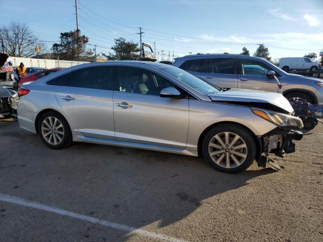 Photo 3 VIN: 5NPE34AF1GH389882 - HYUNDAI SONATA 