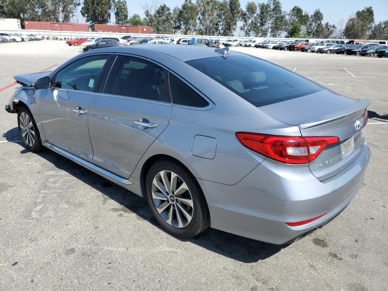 Photo 1 VIN: 5NPE34AF1HH438015 - HYUNDAI SONATA 