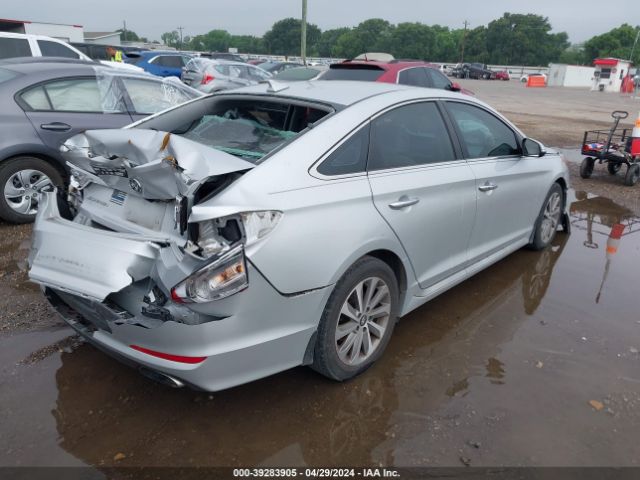 Photo 3 VIN: 5NPE34AF1HH441738 - HYUNDAI SONATA 