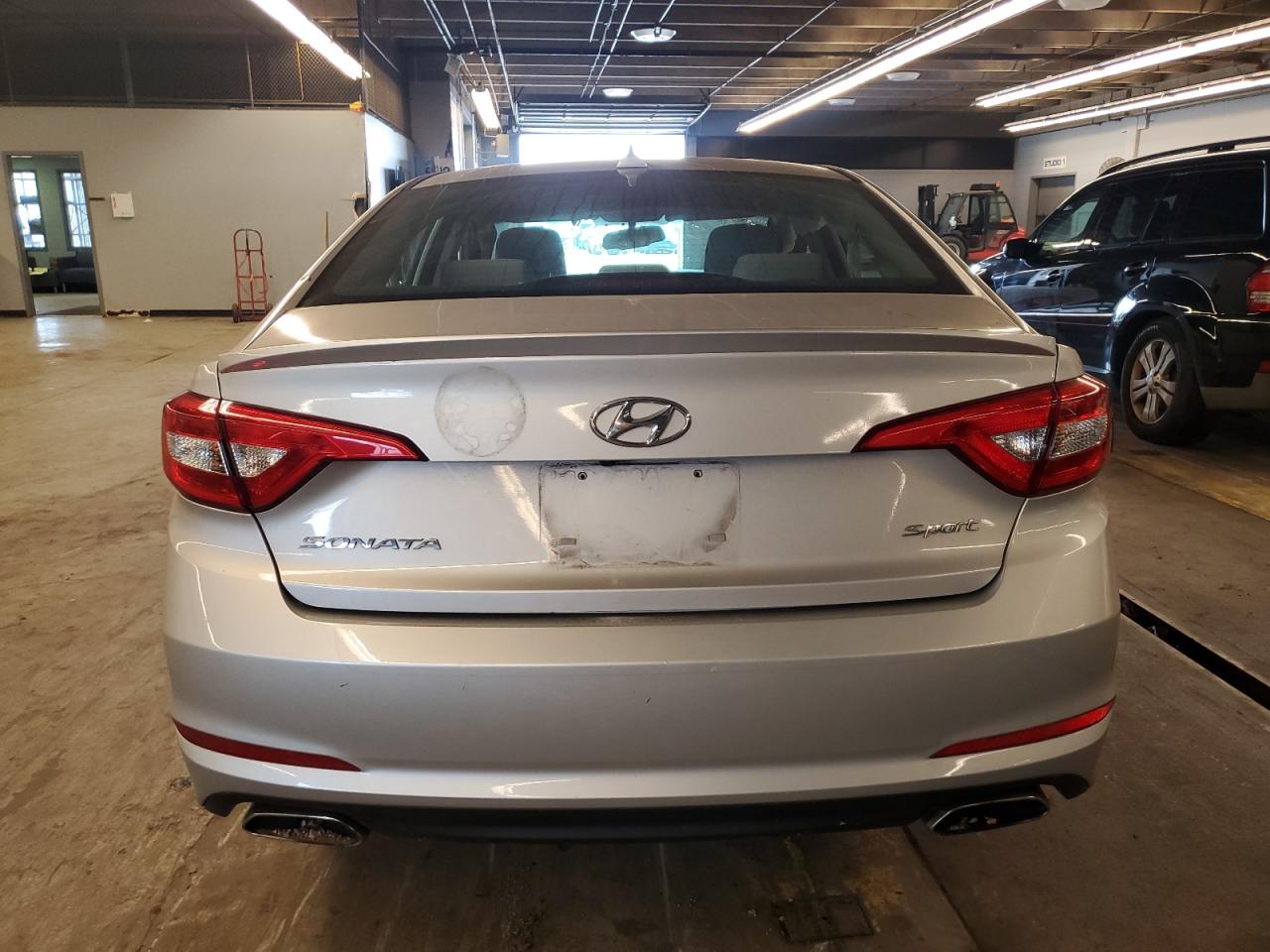 Photo 5 VIN: 5NPE34AF1HH453744 - HYUNDAI SONATA 