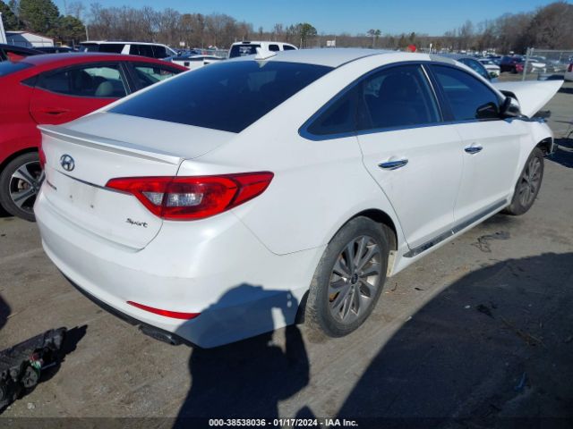 Photo 3 VIN: 5NPE34AF1HH456871 - HYUNDAI SONATA 