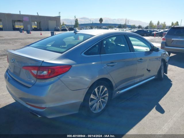 Photo 3 VIN: 5NPE34AF1HH495637 - HYUNDAI SONATA 