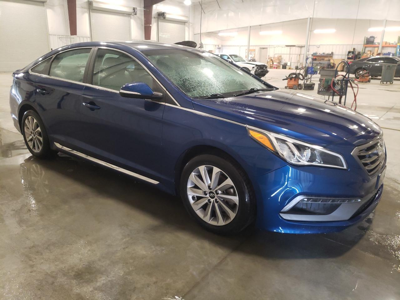 Photo 3 VIN: 5NPE34AF1HH575472 - HYUNDAI SONATA SPO 