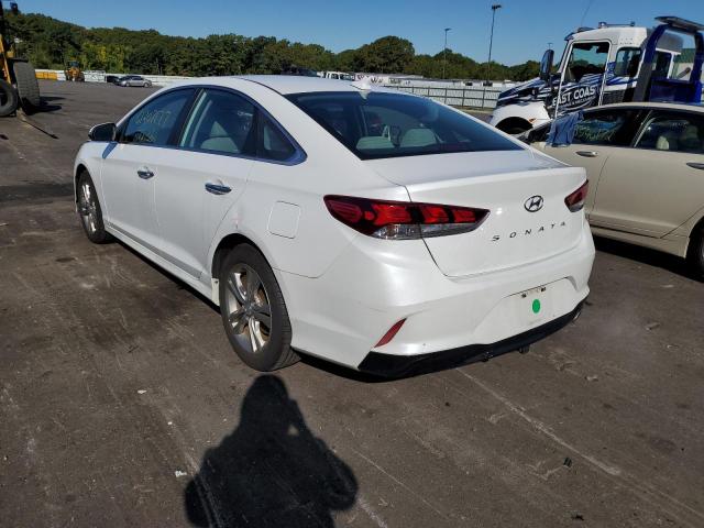 Photo 2 VIN: 5NPE34AF1JH596392 - HYUNDAI SONATA SPO 