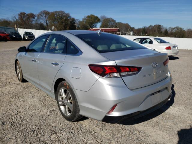 Photo 2 VIN: 5NPE34AF1JH601249 - HYUNDAI SONATA SPO 