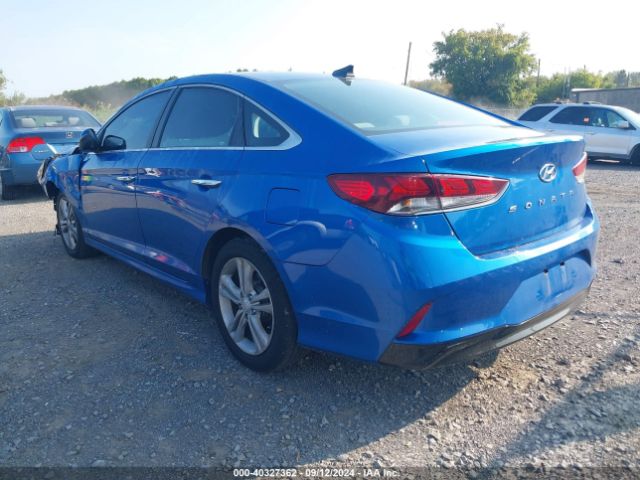 Photo 2 VIN: 5NPE34AF1JH610386 - HYUNDAI SONATA 