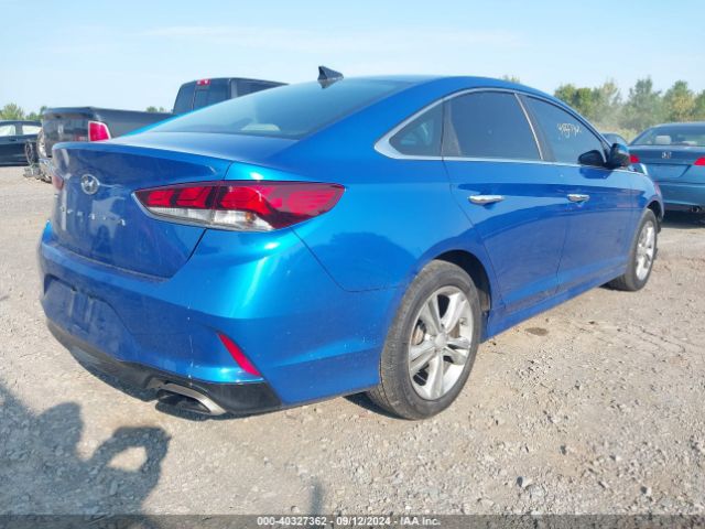 Photo 3 VIN: 5NPE34AF1JH610386 - HYUNDAI SONATA 