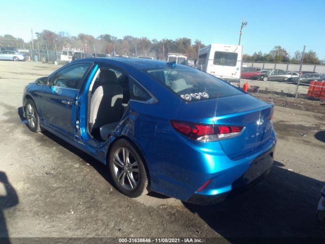 Photo 2 VIN: 5NPE34AF1JH615040 - HYUNDAI SONATA 