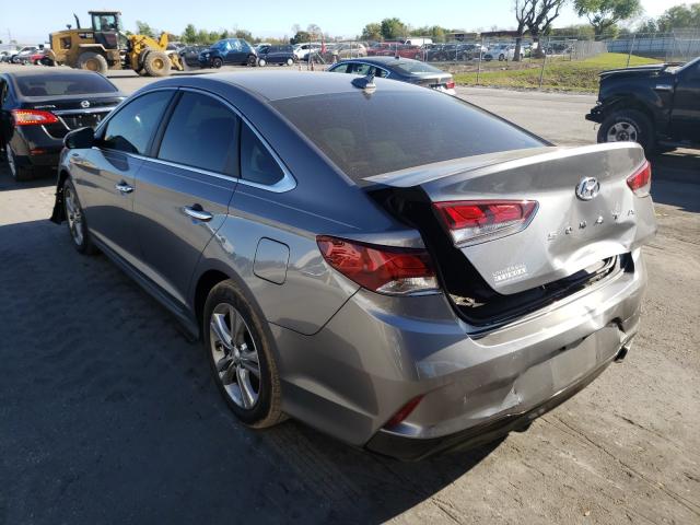 Photo 2 VIN: 5NPE34AF1JH623414 - HYUNDAI SONATA SPO 