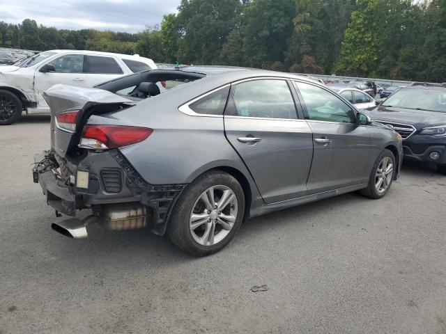 Photo 2 VIN: 5NPE34AF1JH627415 - HYUNDAI SONATA SPO 