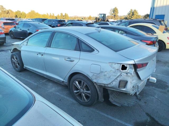 Photo 1 VIN: 5NPE34AF1JH630640 - HYUNDAI SONATA SPO 