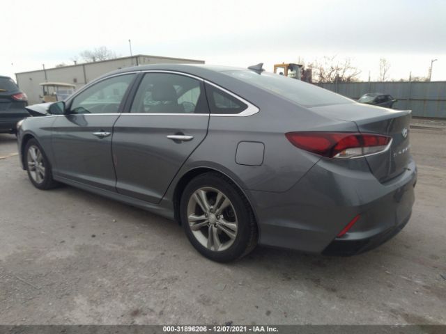 Photo 2 VIN: 5NPE34AF1JH640049 - HYUNDAI SONATA 