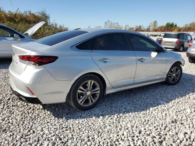 Photo 2 VIN: 5NPE34AF1JH650158 - HYUNDAI SONATA SPO 