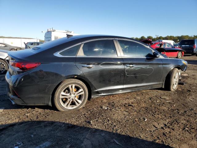 Photo 2 VIN: 5NPE34AF1JH659202 - HYUNDAI SONATA SPO 