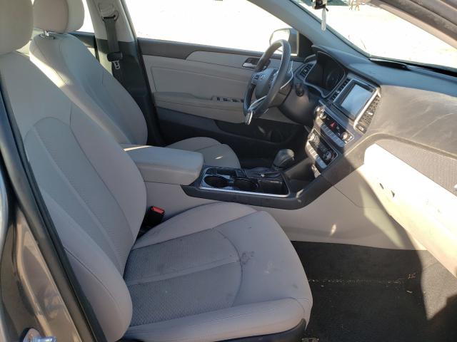 Photo 4 VIN: 5NPE34AF1JH676775 - HYUNDAI SONATA SPO 