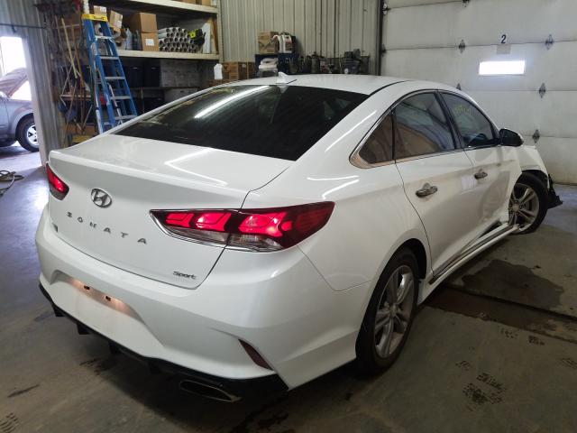 Photo 3 VIN: 5NPE34AF1JH714893 - HYUNDAI SONATA SPO 