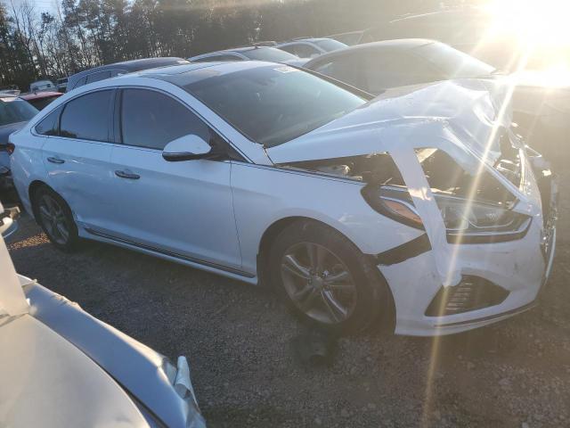 Photo 3 VIN: 5NPE34AF1JH715087 - HYUNDAI SONATA SPO 