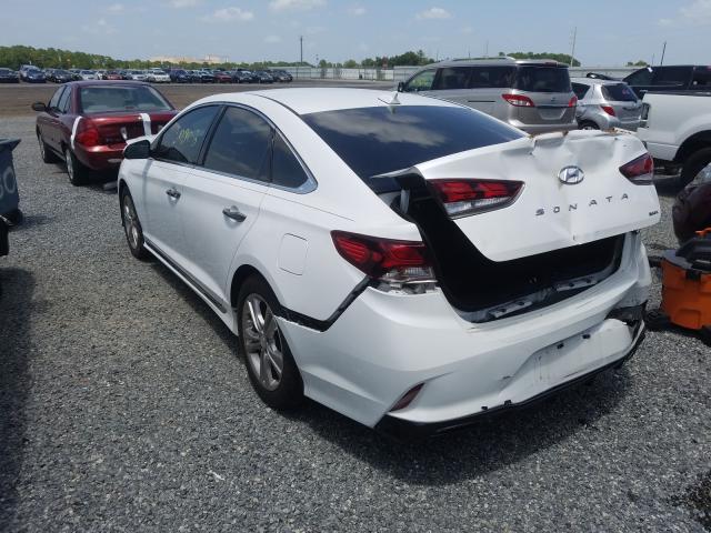 Photo 2 VIN: 5NPE34AF1JH718944 - HYUNDAI SONATA SPO 