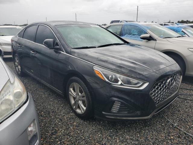 Photo 3 VIN: 5NPE34AF1JH723089 - HYUNDAI SONATA SPO 