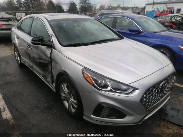 Photo 0 VIN: 5NPE34AF1KH730349 - HYUNDAI SONATA 