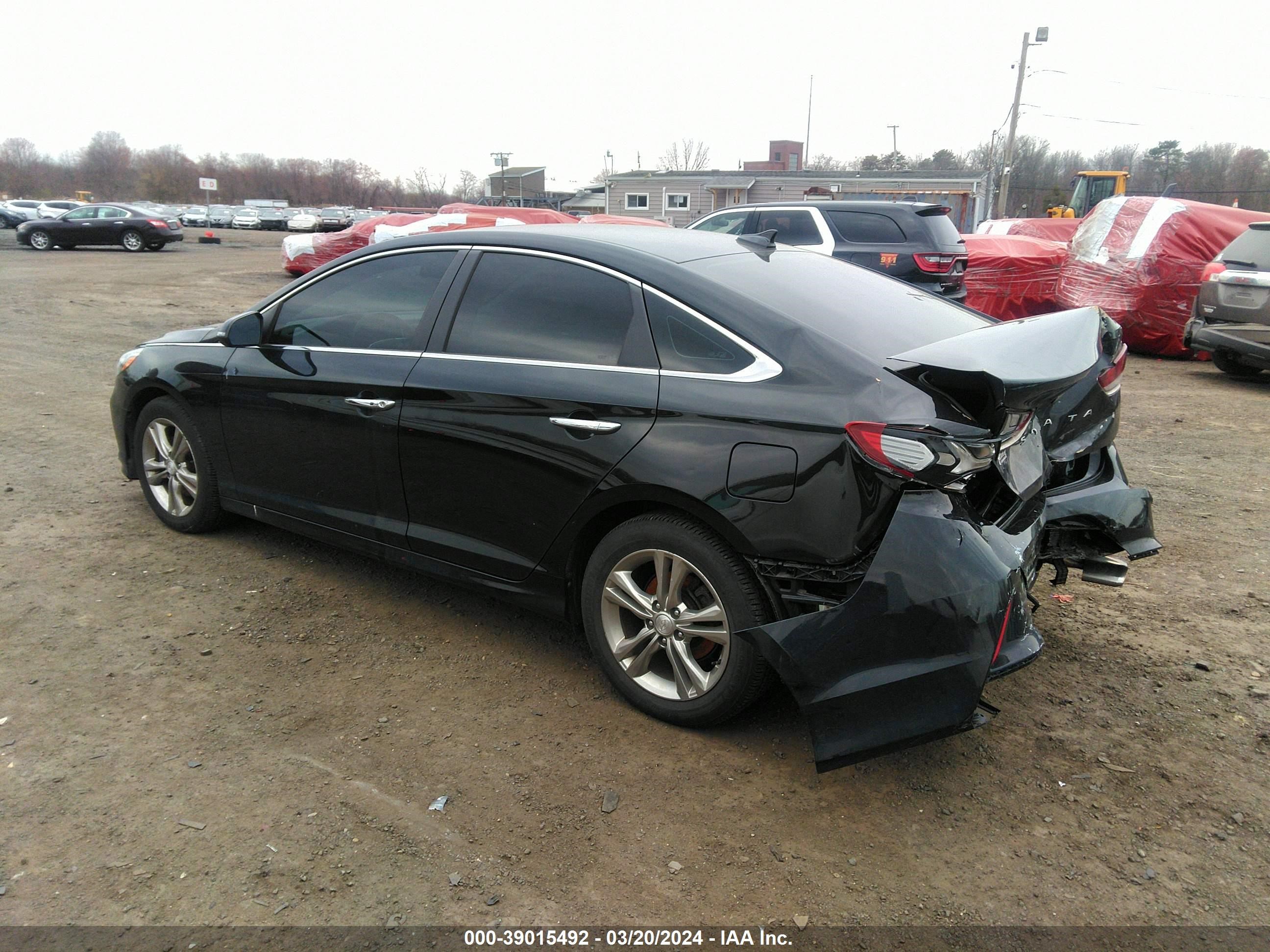 Photo 2 VIN: 5NPE34AF1KH783973 - HYUNDAI SONATA 