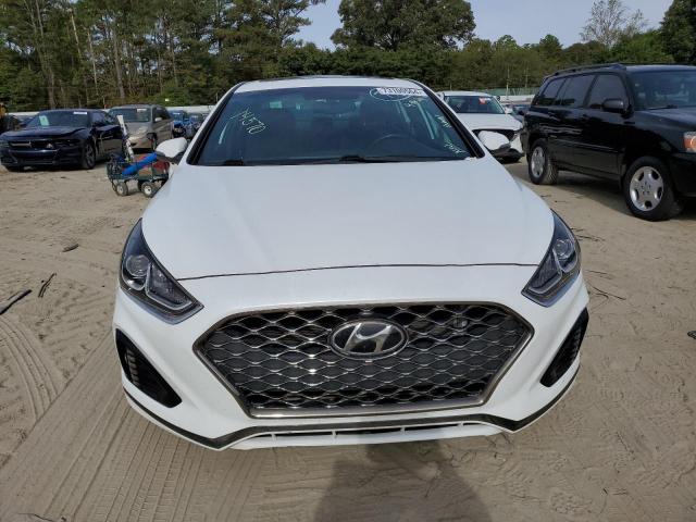 Photo 4 VIN: 5NPE34AF1KH785142 - HYUNDAI SONATA LIM 