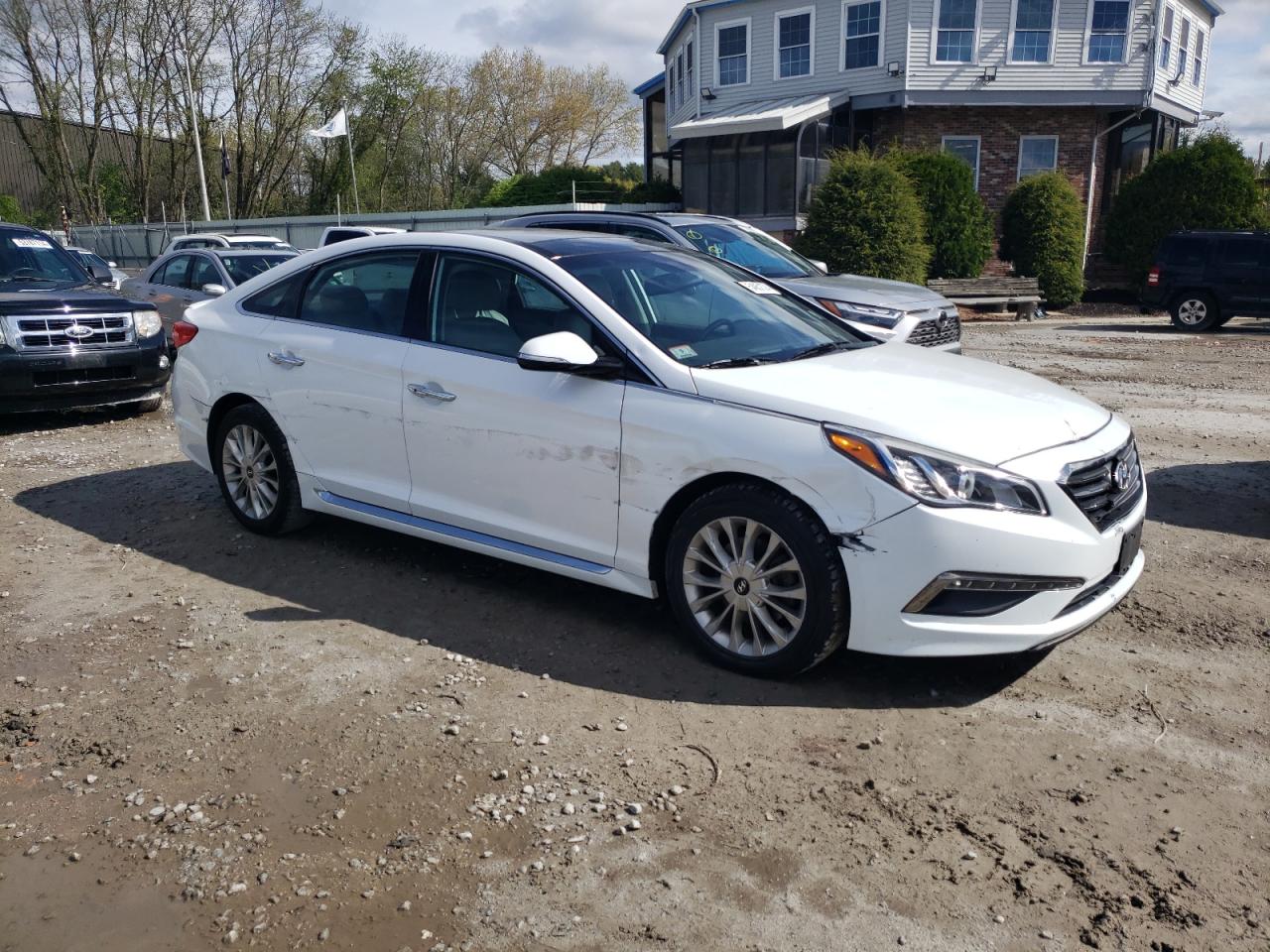 Photo 3 VIN: 5NPE34AF2FH091002 - HYUNDAI SONATA 