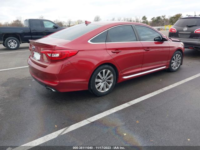 Photo 3 VIN: 5NPE34AF2FH213857 - HYUNDAI SONATA 