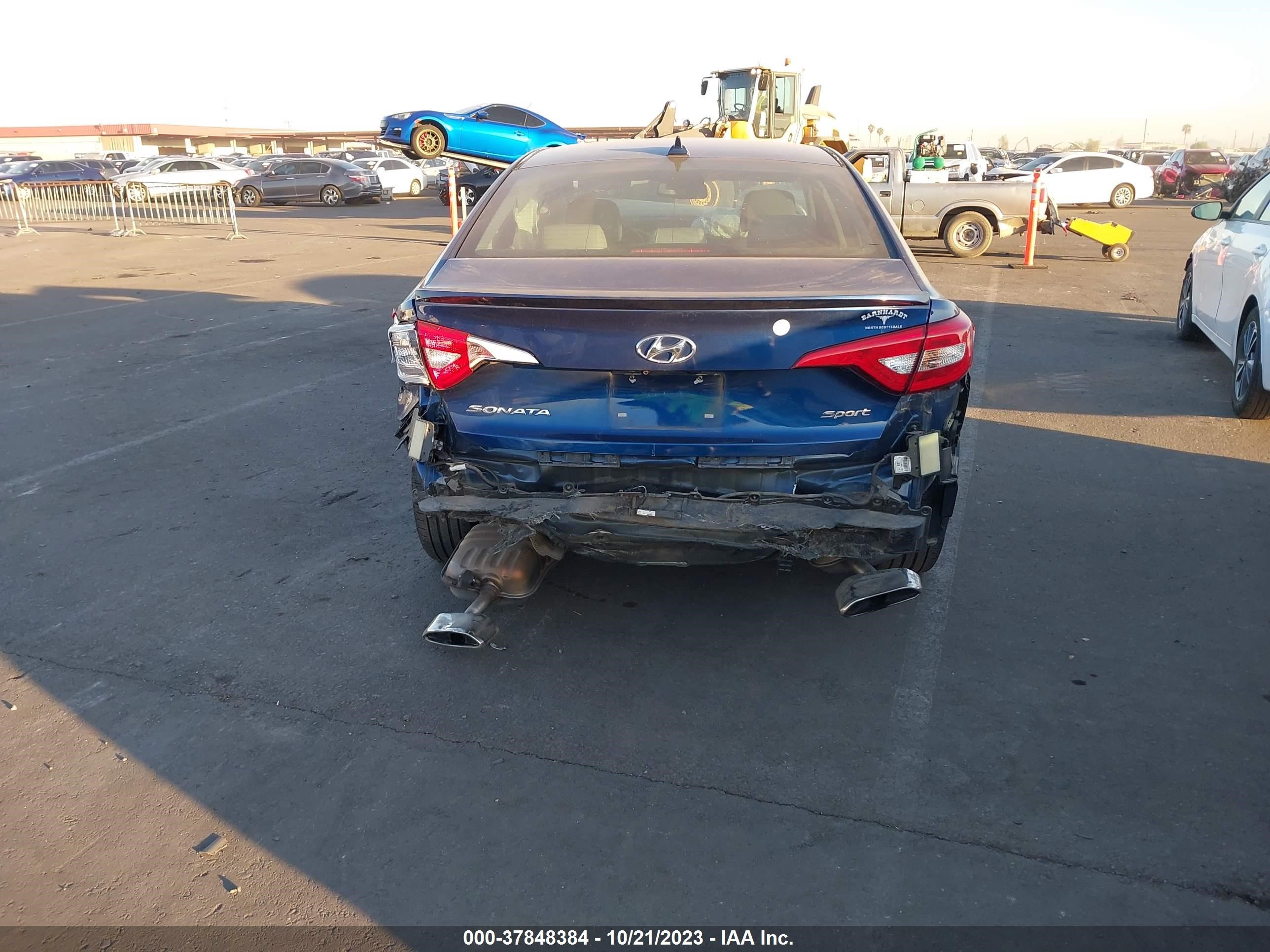 Photo 15 VIN: 5NPE34AF2FH233008 - HYUNDAI SONATA 