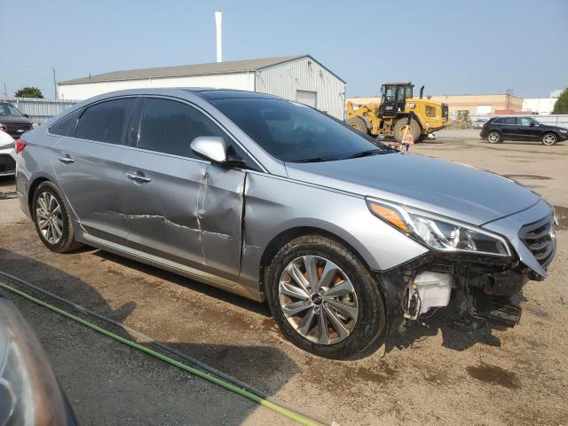 Photo 3 VIN: 5NPE34AF2GH268939 - HYUNDAI SONATA SPO 