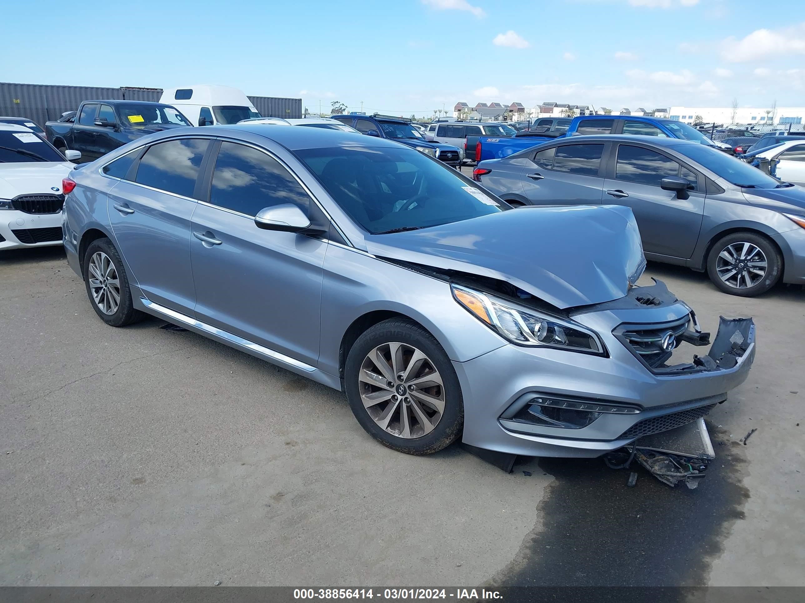 Photo 0 VIN: 5NPE34AF2GH270450 - HYUNDAI SONATA 