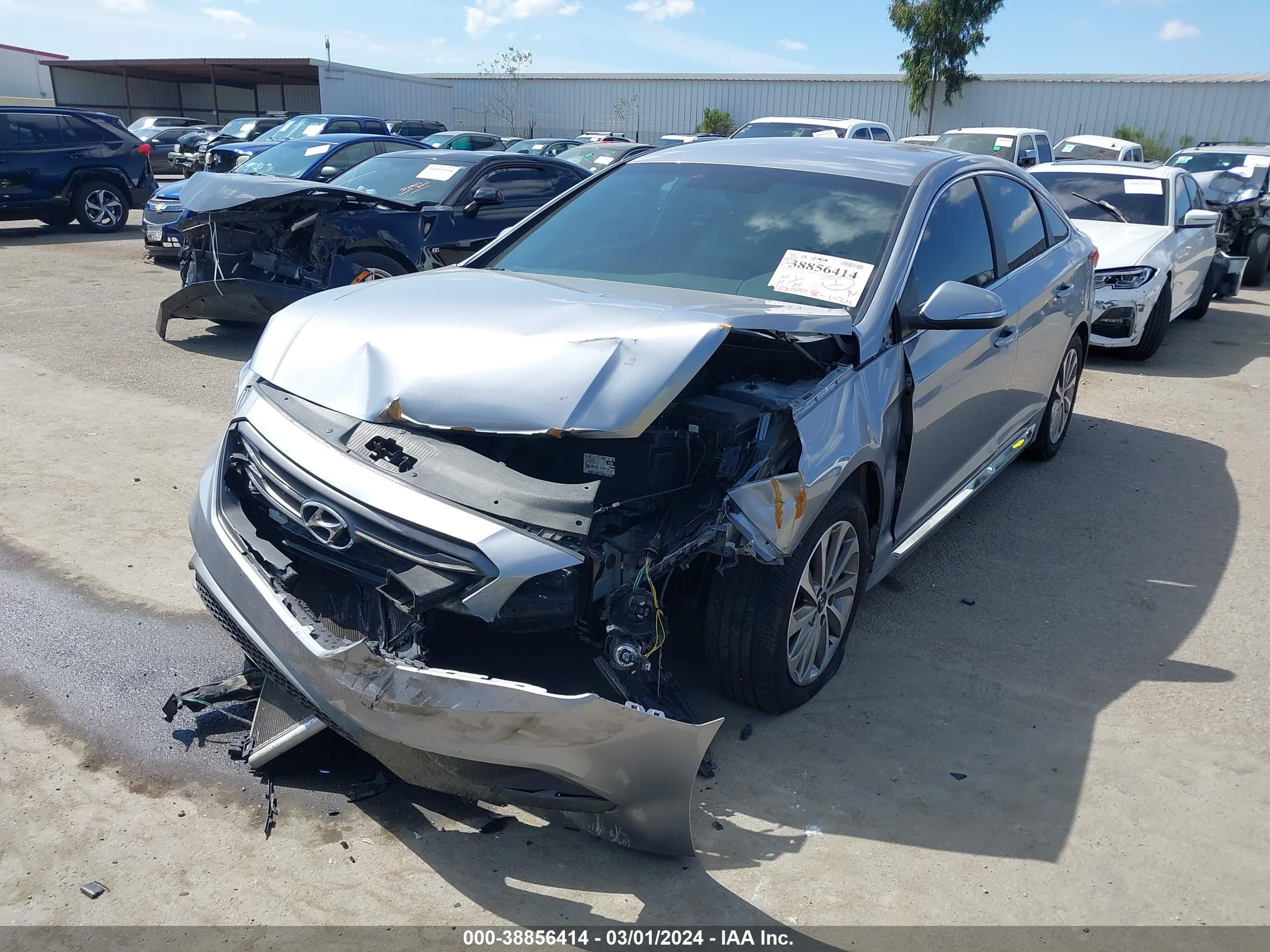 Photo 5 VIN: 5NPE34AF2GH270450 - HYUNDAI SONATA 